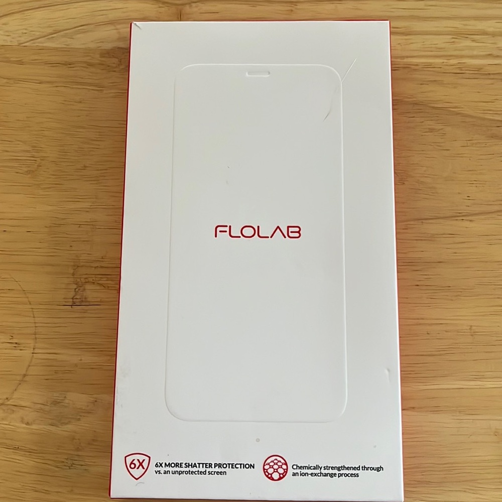 Flolab iPhone 11/XR Anti-Glare smudge resistant tempered glass screen protector